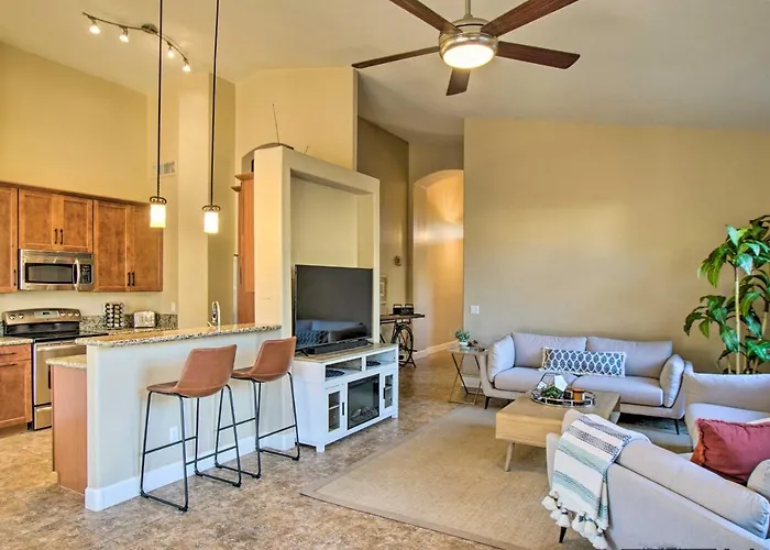 Holiday home Snowbird & Golfer Paradise W/ Pool Access In Mesa! *