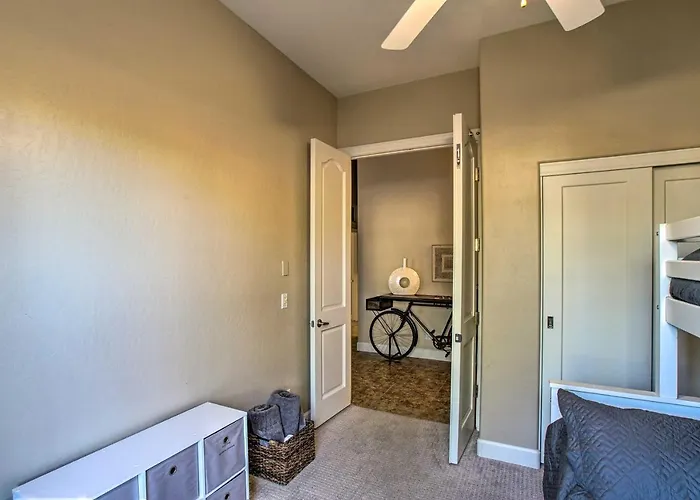Holiday home Snowbird & Golfer Paradise W/ Pool Access In Mesa! *